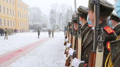 Міністр оборони України привітав з професійним святом особовий склад Національної академії Сухопутних військ у Львові