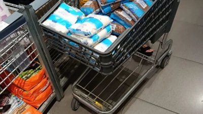На Львівщині розкупили популярні продукти