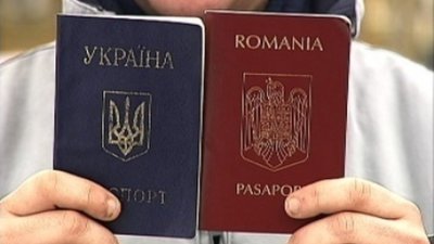 Глава МЗС Румунії не бачить проблеми у видачі українцям румунських паспортів