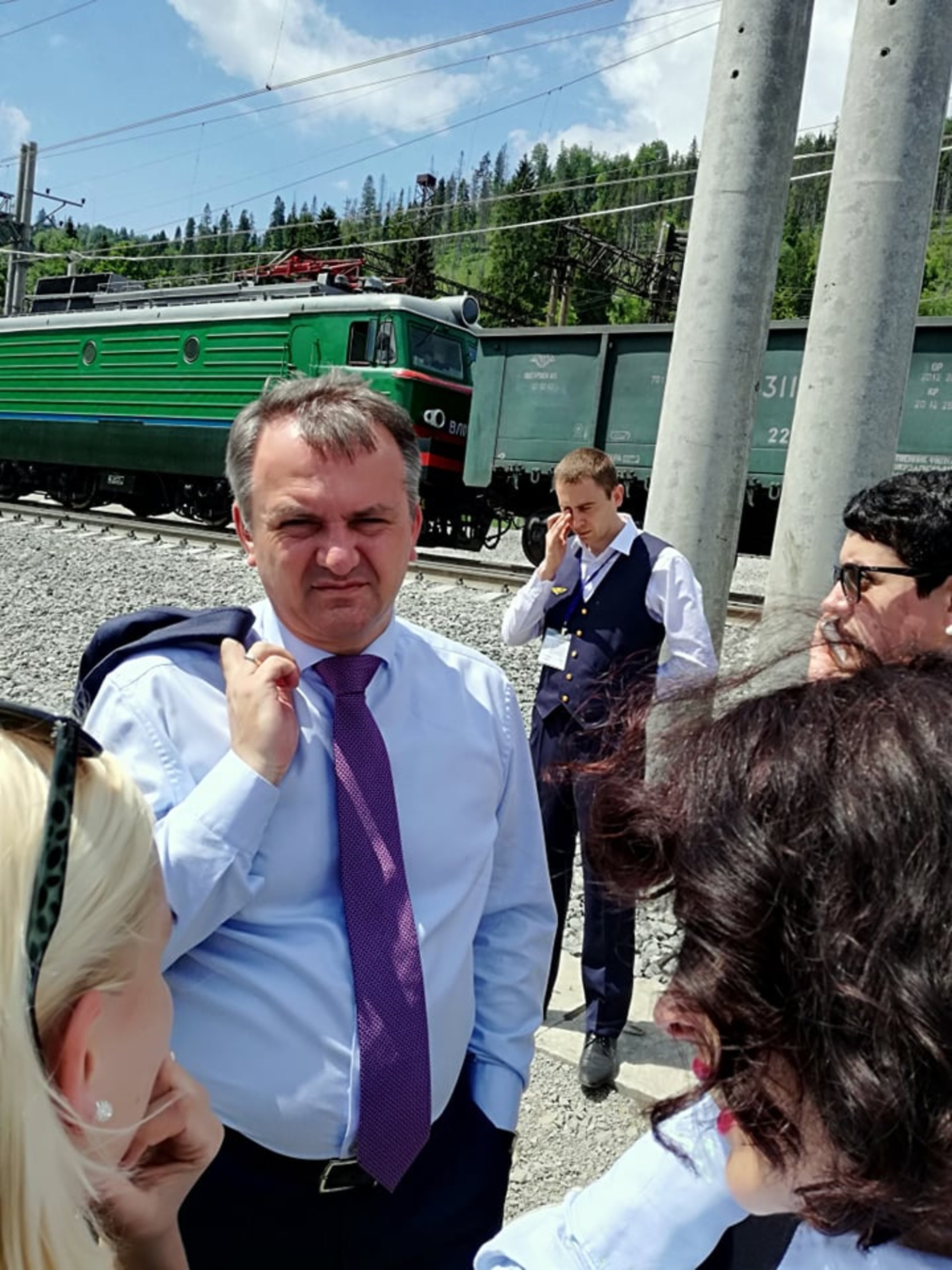 Голова Львівської ОДА Олег Синютка на відкритті Бескидського тунелю