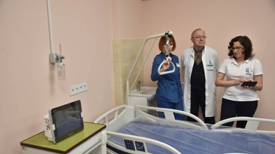 Західноукраїнський спеціалізований дитячий медичний центр отримав 10 тонн обладнання та медичних товарів