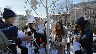 Львівщина долучилась до тихої акції «Ангели пам’яті»