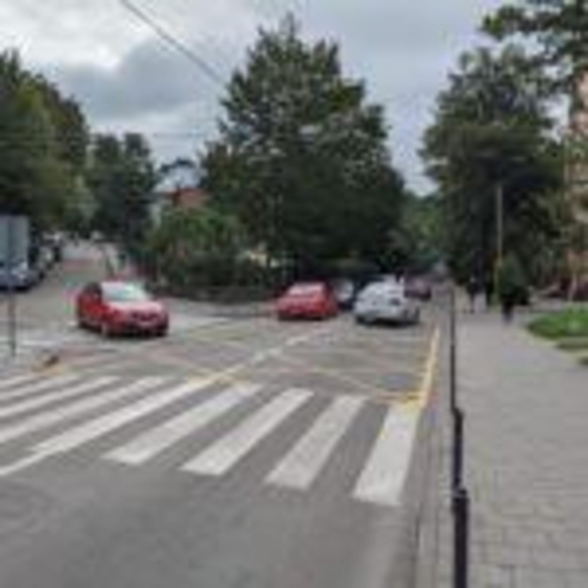 У Львові на перехресті нанесли розмітку вафельницю