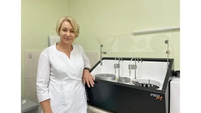 Лікарня святого Миколая у Львові отримала сучасний біохімічний аналізатор крові