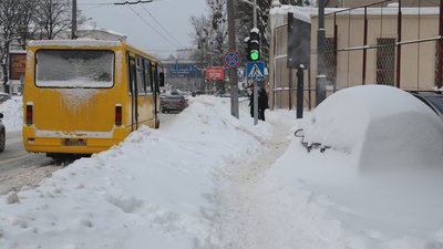 У Львові виділятимуть гроші на облаштування зупинок