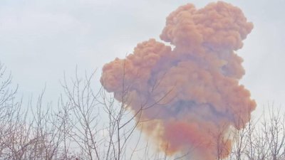 У Рубіжному орки влучили у цистерну з азотною кислотою (ФОТО)