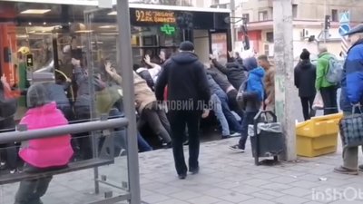 У Львові автобус наїхав на жінку (ВІДЕО)