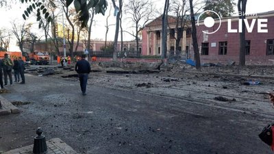 Одеса оговтується від удару (ФОТО, ВІДЕО)