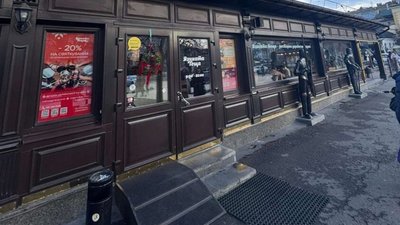 У Львові ручні депутати врятували готель Садового
