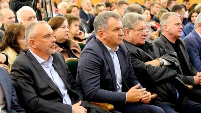 "Відпрацювали номер" - Синютка про програму "Діалог про Україну" на Львівщині