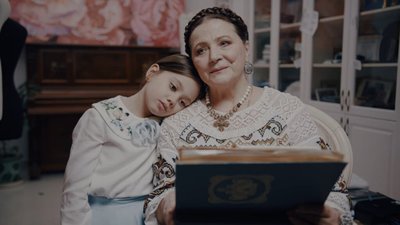 Ада Роговцева, Ніна Матвієнко, Тарас Тополя, Джамала, 8-річна Кіра Касинець та інші презентували соціальний відеопроєкт, присвячений Ліні Костенко