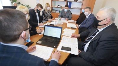 Львівська облрада звернеться до ВРУ щодо фінансування пенсій