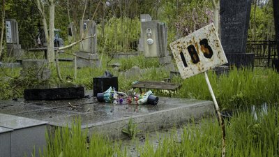 В Одесі ракети потрапили на кладовище (ФОТО, ВІДЕО)