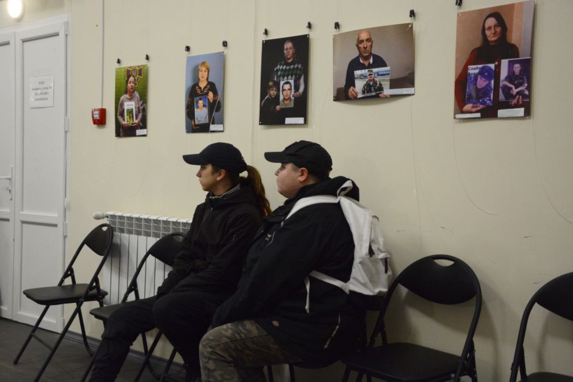 У львівському Будинку воїна відкрили виставку про зниклих безвісти людей, фото ЛМР