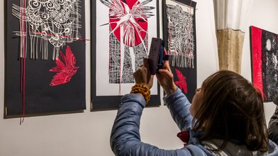 У Львівському музеї історії релігії презентували мистецький проєкт на воєнну тематику