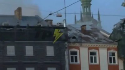 У Львові на площі Ринок перебої із вуличним освітленням (ВІДЕО)
