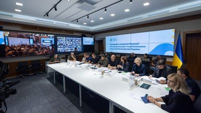 Єрмак провів розширене засідання Президії Конгресу місцевих та регіональних влад