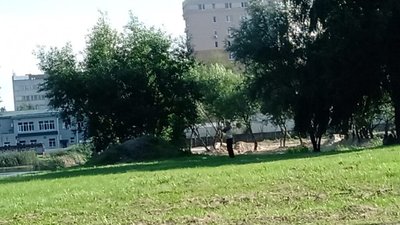 У Львові забудовники засипають міське озеро (ФОТО)