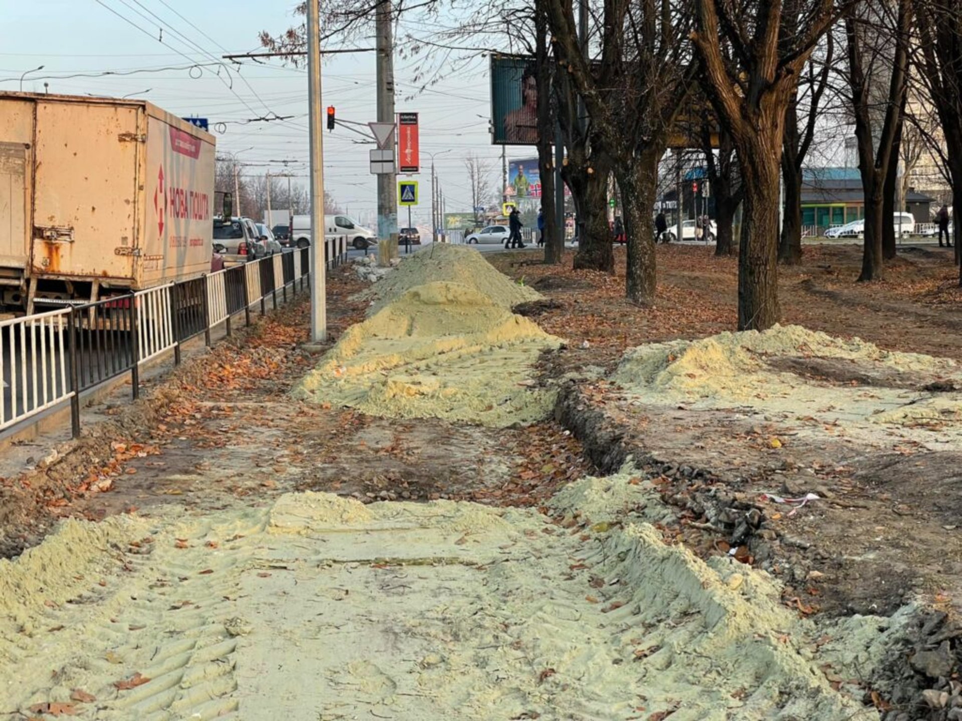 У Львові на перехресті Стрийська - Наукова будують хідник, фото Зручне місто