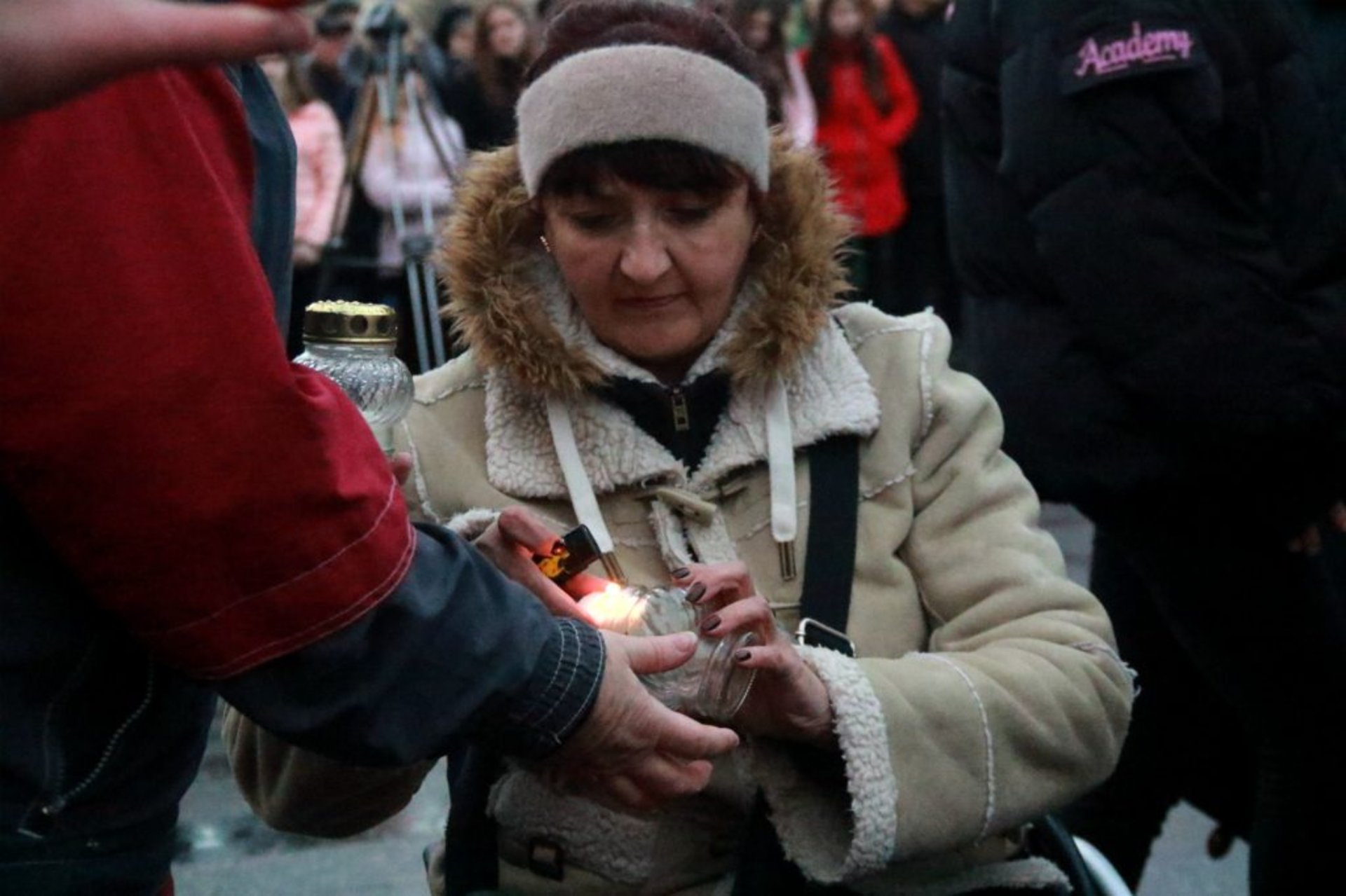 Заходи з вшанування пам’яті Героїв Небесної Сотні на площі біля пам’ятника Т. Шевченку , фото 4studio