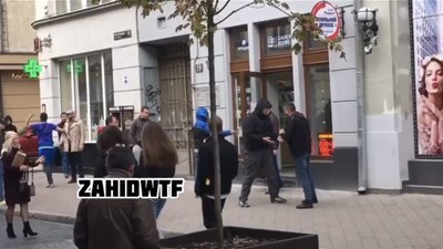 У центрі Львова побились чоловіки (ВІДЕО)