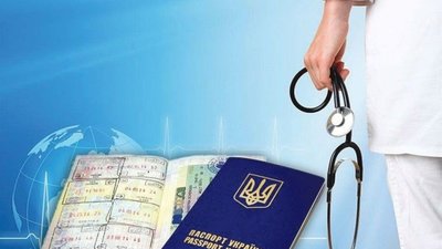 У Польщі хочуть полегшити працевлаштування для іноземних медиків, щоб боротися з COVID-19
