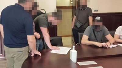 СБУ задокументувала багатомільйонні зловживання Київавтодором (ФОТО)