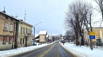 Як у Дрогобичі чистили сніг