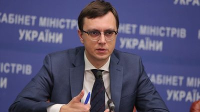 З ідіотів створити геніїв неможливо, - Омелян про кадрову політику Зеленського