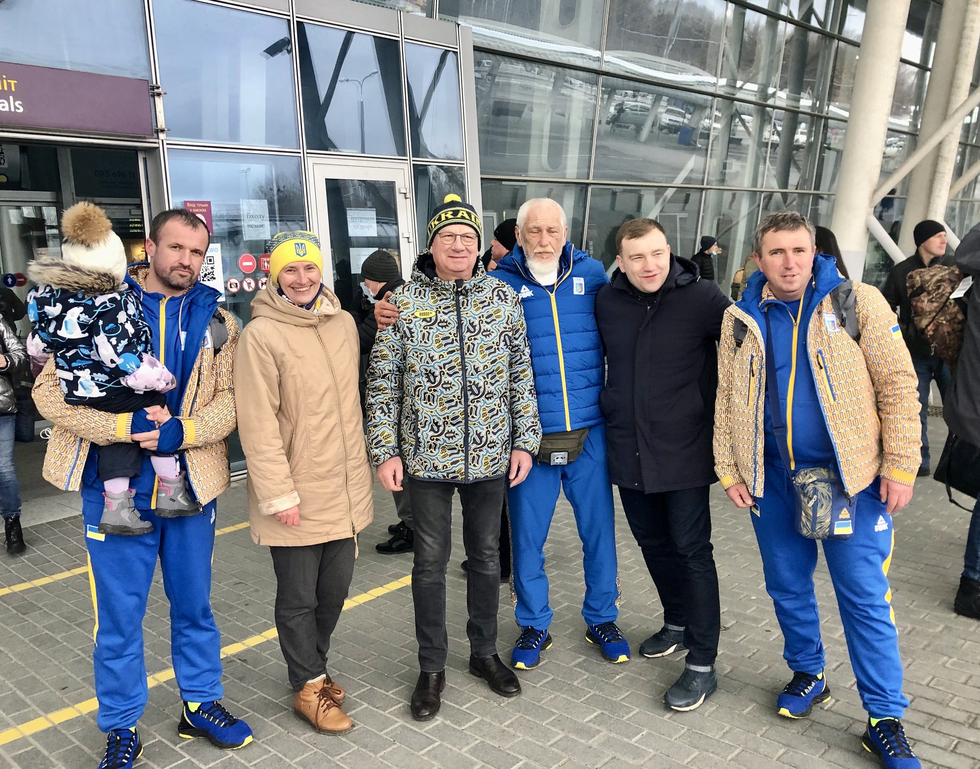 У Львові тепло зустріли національну збірну команду України з санного спорту, фото Оксани Вацеби