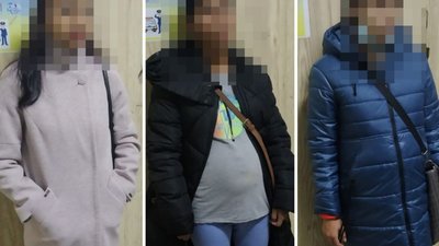 У центрі Львова злодійки із Закарпаття вкрали у жінки кілька тисяч доларів (ФОТО)