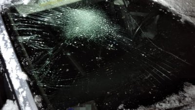 У Львові нетверезий чоловік пошкодив два автомобіля та побив водіїв (ФОТО)
