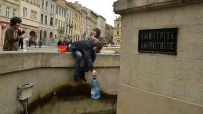 Другий день Великодніх свят – Світлий (Поливаний) понеділок