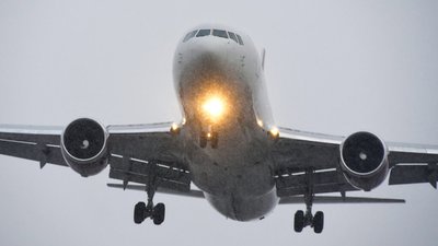 До Львова завітав Boeing-767-300 (ФОТО)