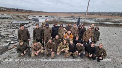 Додому з російського полону повернувся захисник Зміїного з Волині Юрій Кузьмінський