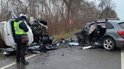 На Львівщині у жахливій ДТП загинули троє осіб (ФОТО)
