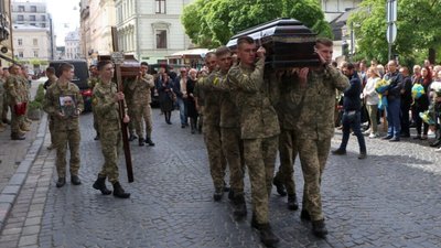 У Львові попрощались із трьома воїнами (ФОТО)