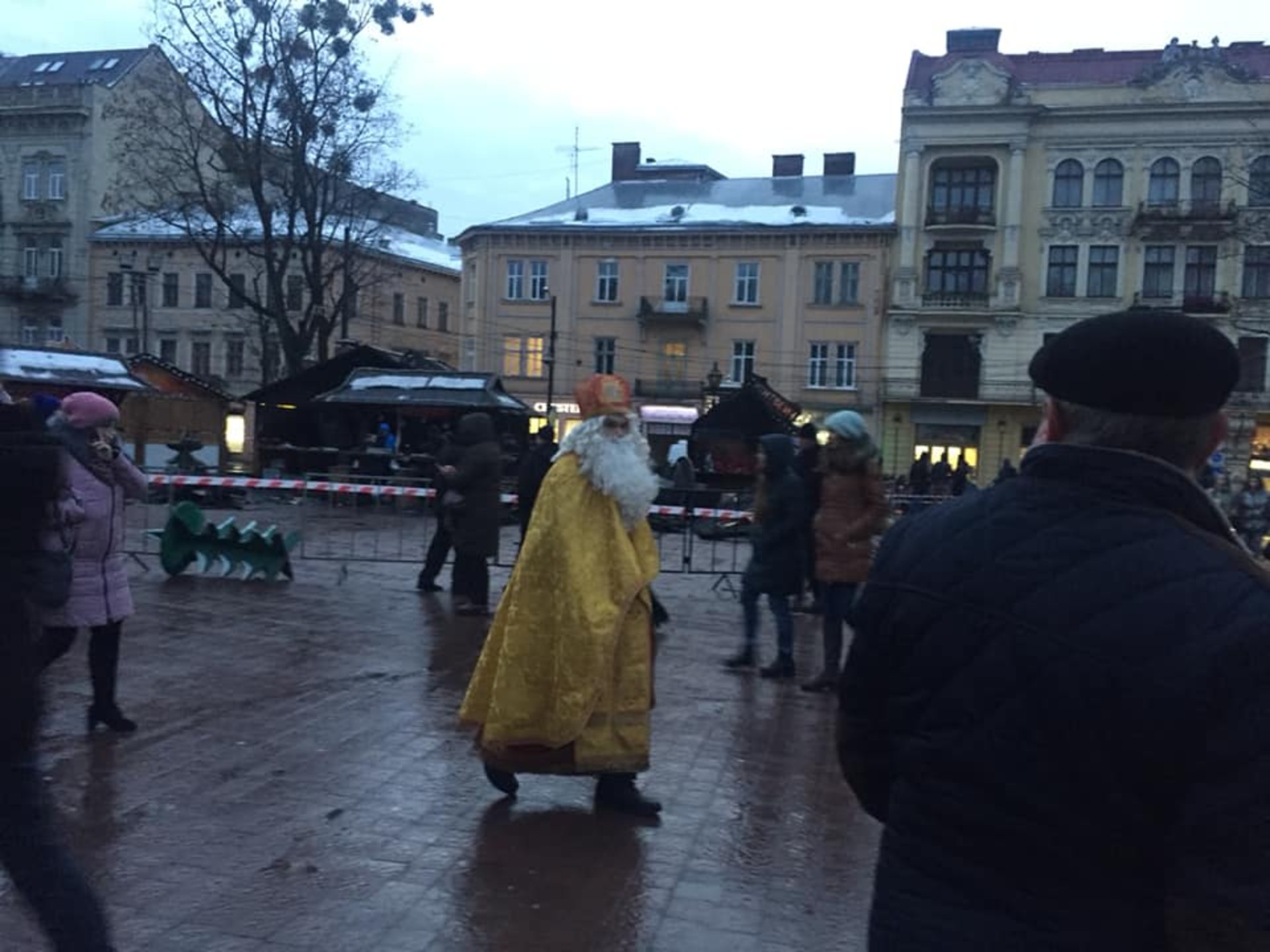 У центрі Львова ліквідували пожежу. Фото: Олег Довганик