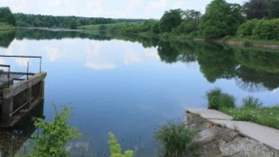 На Яворівщині землю зі ставками повернуто громаді