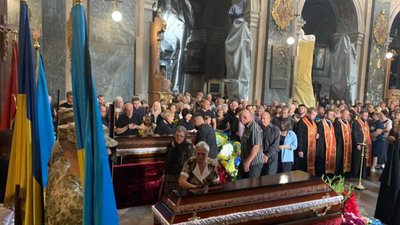 Львів прощався з чотирма Героями, які загинули захищаючи Україну (ФОТО)