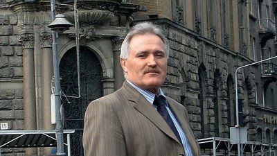 Академік НАНУ Степан Павлюк підтримав Олега Синютку