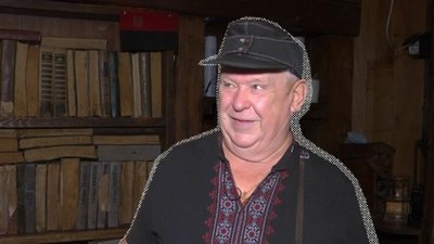 Вигукнув гасло "Героям слава!" понад мільйон разів. Львів'янин потрапив до Книги рекордів (ВІДЕО)