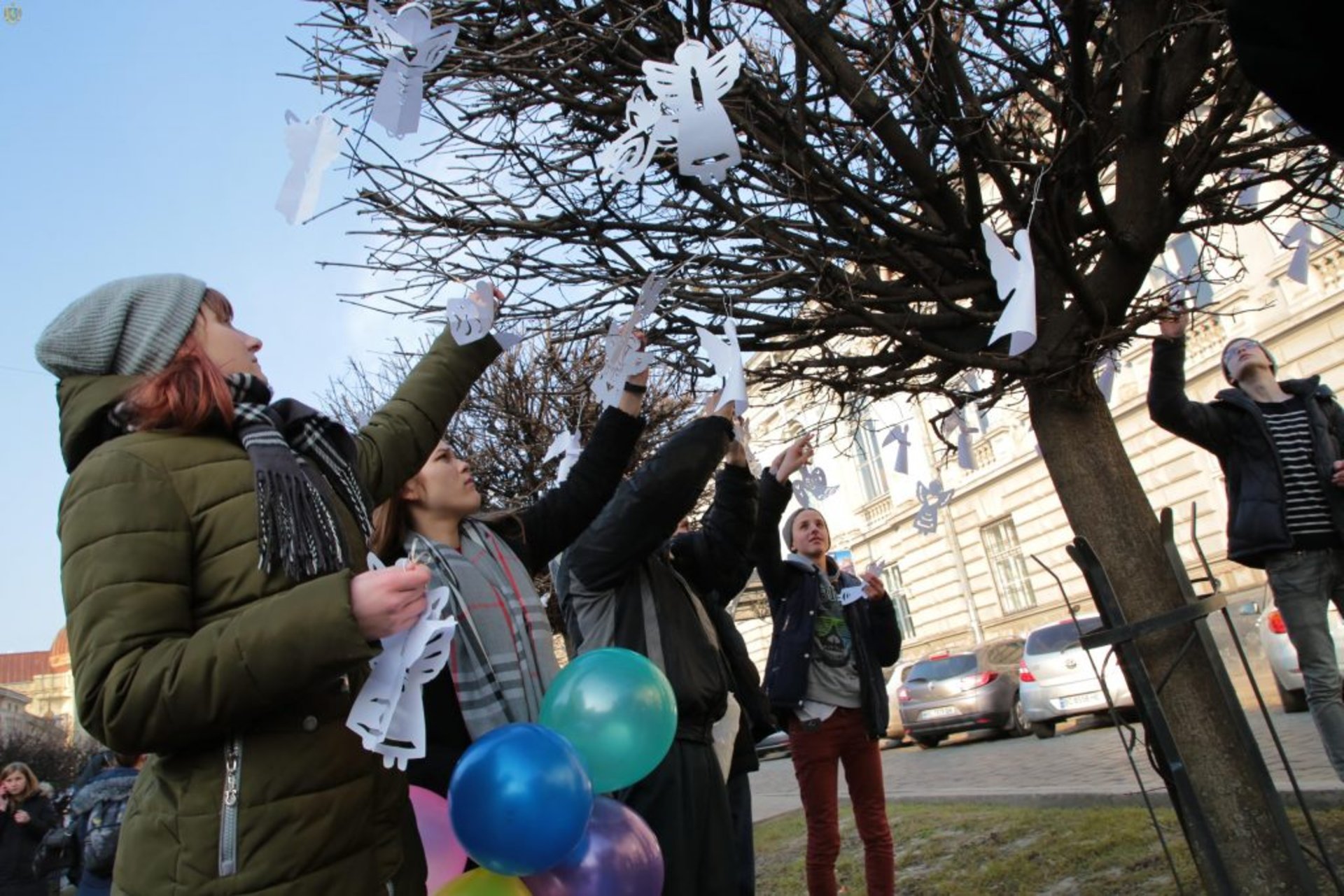 У Львові тихою акцією вшанували пам’ять Героїв Небесної Сотні