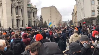 У Києві відбувається акція на підтримку активіста Сергія Стерненка (ВІДЕО)