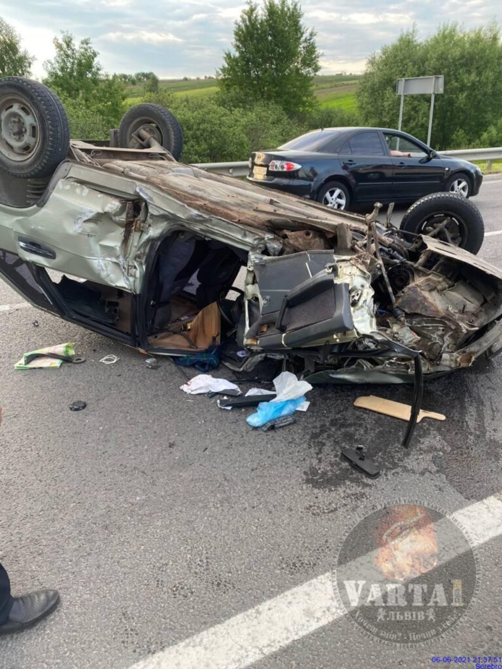 У Сокільниках внаслідок ДТП перекинувся автомобіль, фото Варта-1