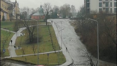У Львові на вулиці Орлика утворилась аквавелодоріжка (ФОТО)