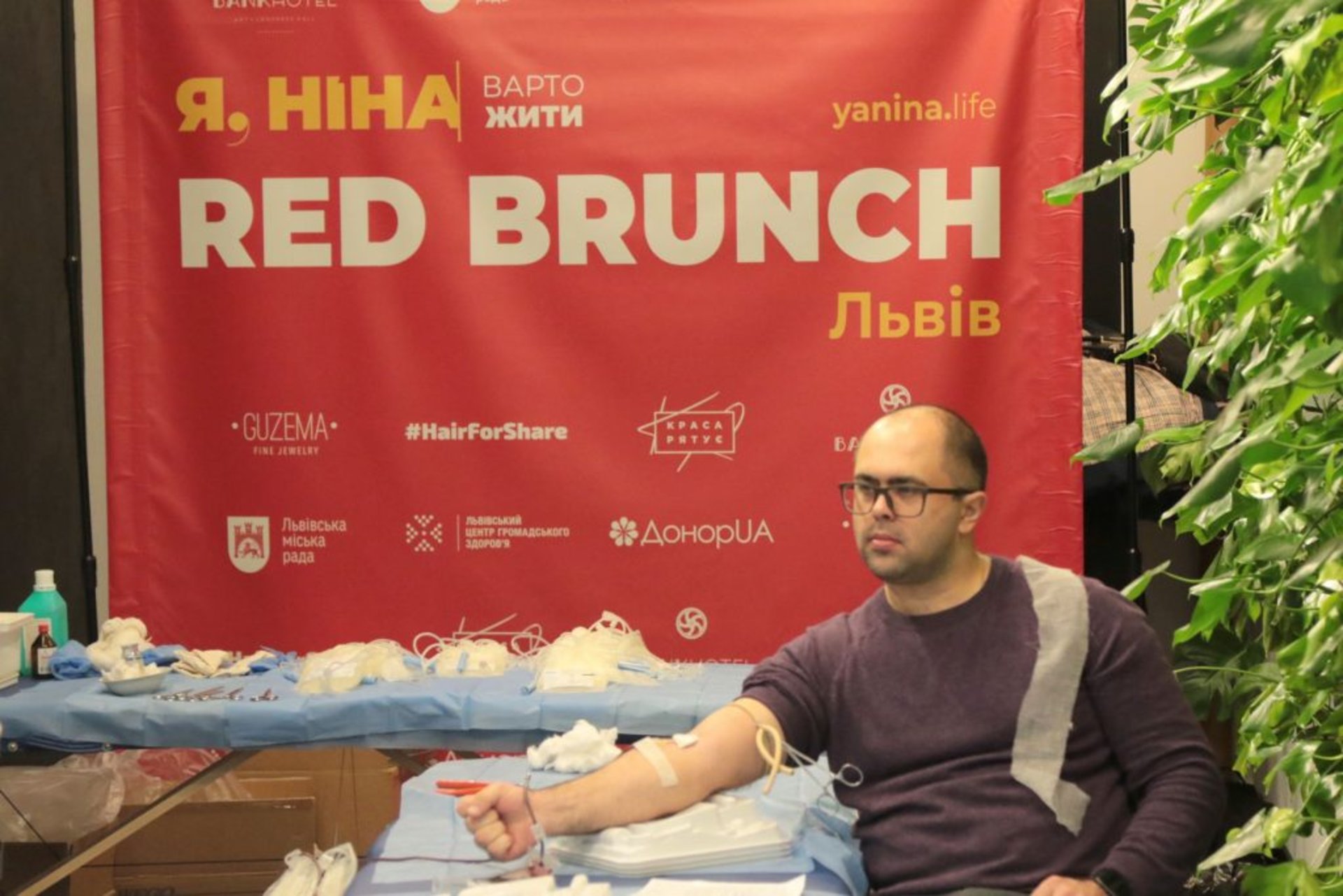 Red Brunch від проекту «Я, Ніна» у Львові, фото: 4studio