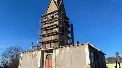 На Старосамбірщині реставрують старовинну ратушу ХХ століття
