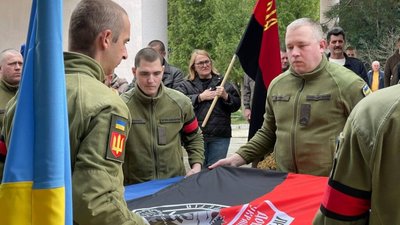 Дрогобиччина попрощалась із Захисником України Петром Юркевичем