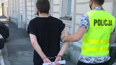 У Польщі затримали українця, який розсилав шахрайські СМС-ки